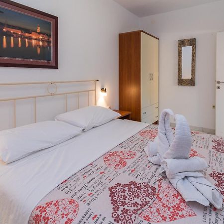 Apartments Irena Krk Krk Town Chambre photo