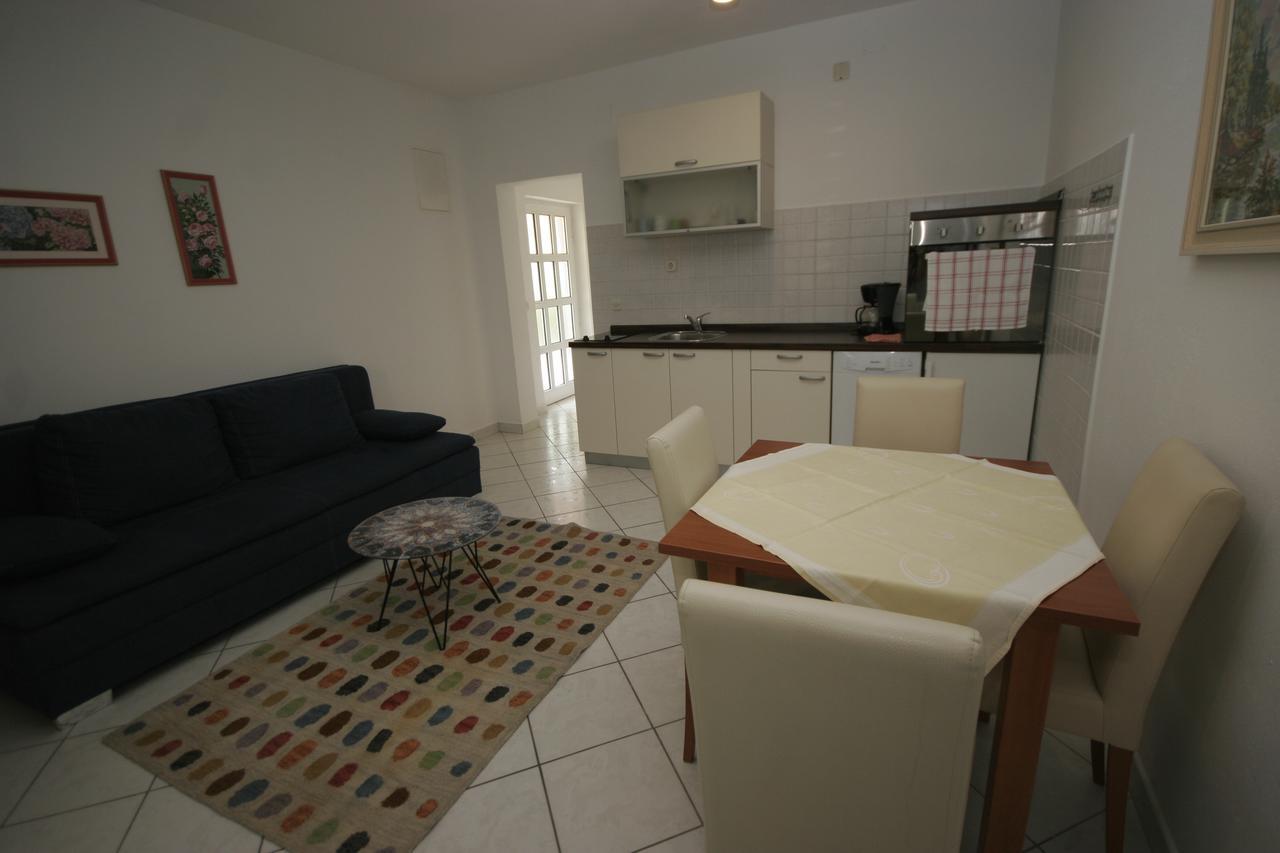 Apartments Irena Krk Krk Town Extérieur photo